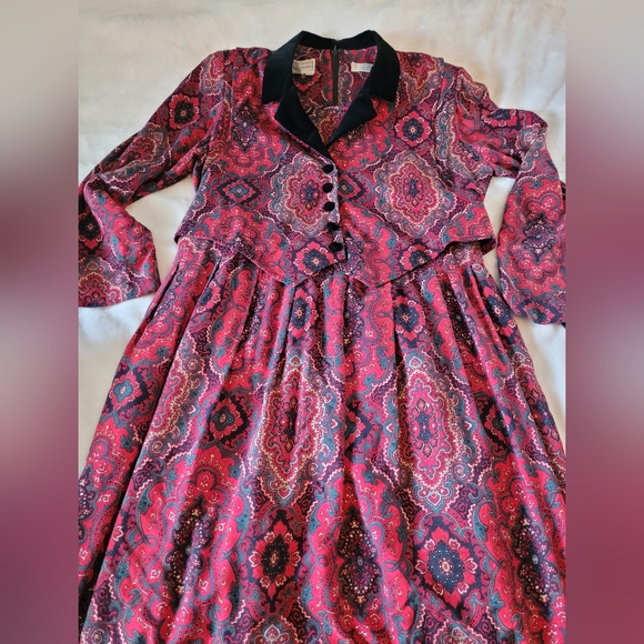 Vintage Karin Stevens dress - Picture 3 of 8